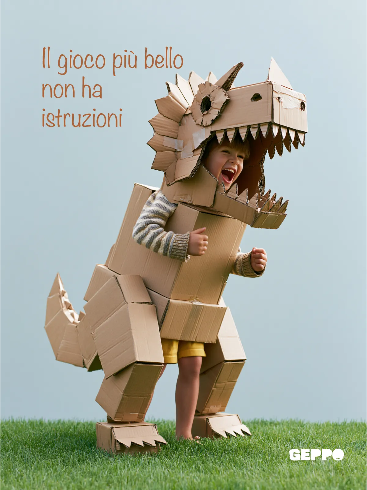 Manifesto: bambino travestito da dinosauro di cartone su un prato